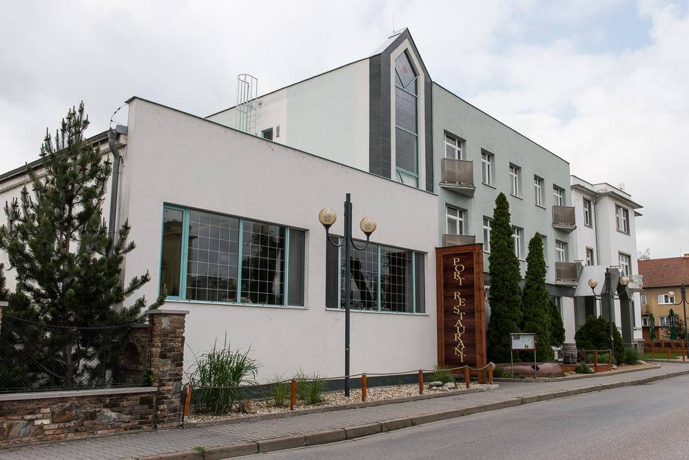 Hotel Imos Břeclav Eksteriør bilde