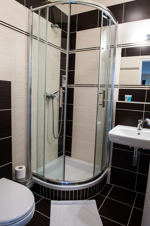 Hotel Imos Břeclav Eksteriør bilde