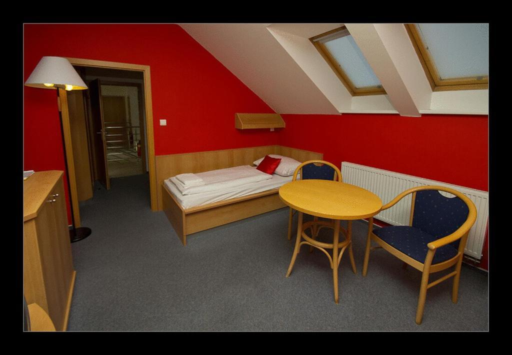 Hotel Imos Břeclav Rom bilde